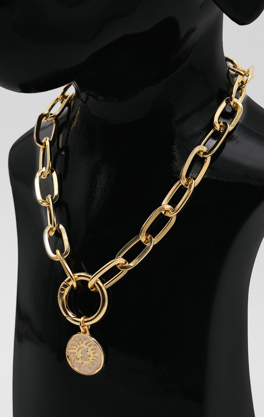 Köpek ve Kedi Altın Kaplama Güneş Tasarımlı Zincir Kolye